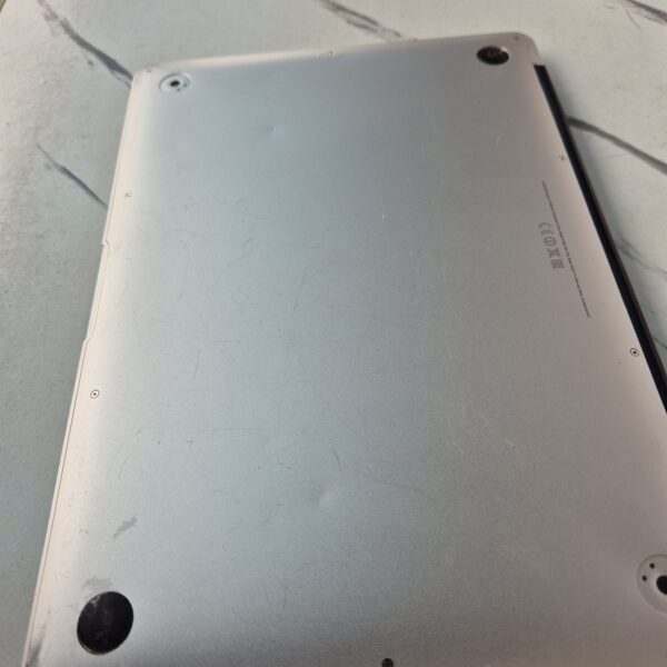 00077 apple macbook air 2013 1.3ghz 4gb 128gb ssd i5