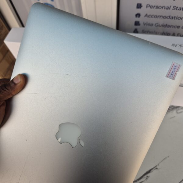 00077 apple macbook air 2013 1.3ghz 4gb 128gb ssd i5