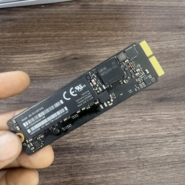 00011 apple macbook air ssd 128gb (2013–2017)