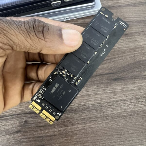 00011 apple macbook air ssd 128gb (2013–2017)